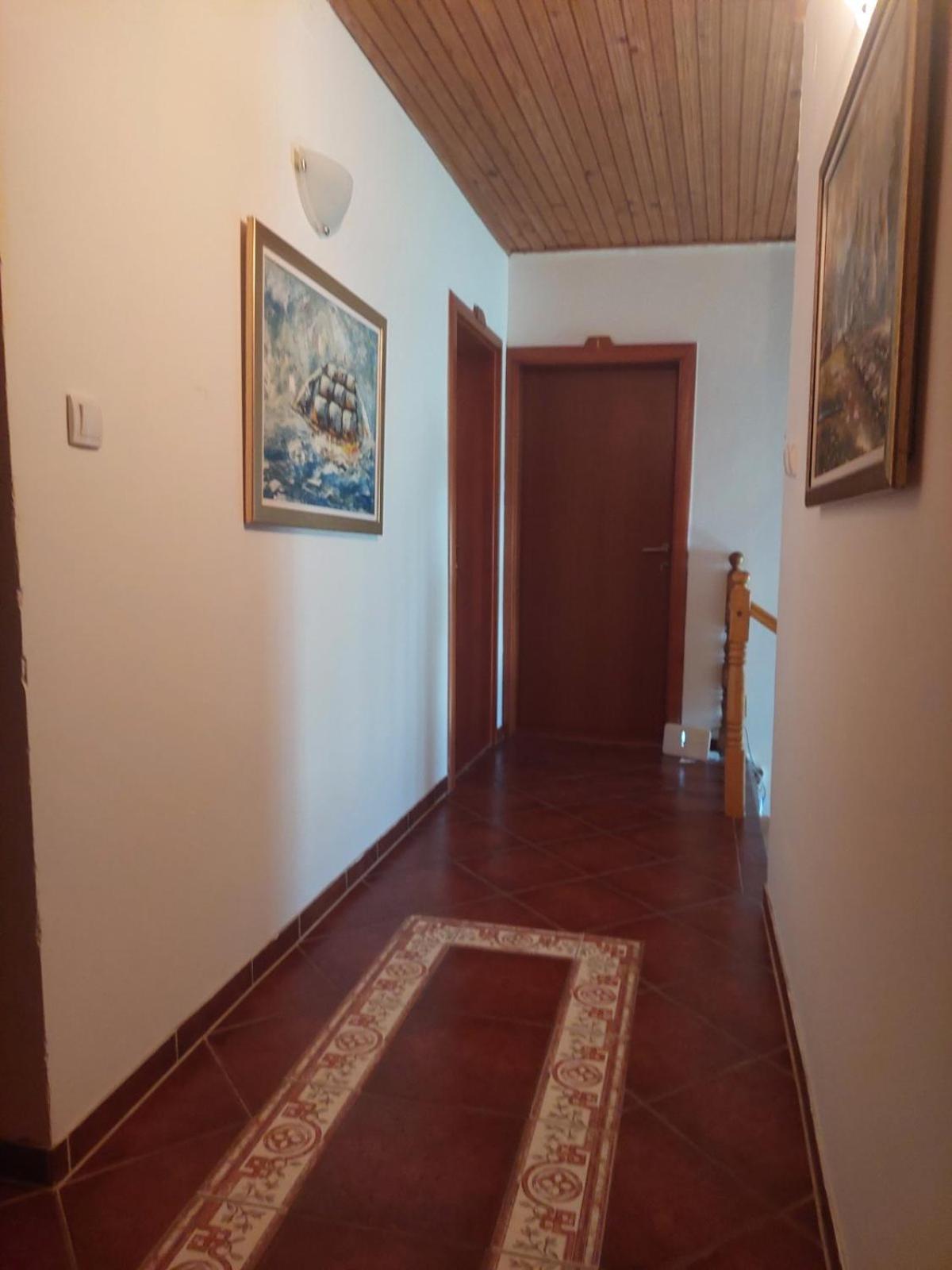 Jelena Hotel Korenica Exterior photo